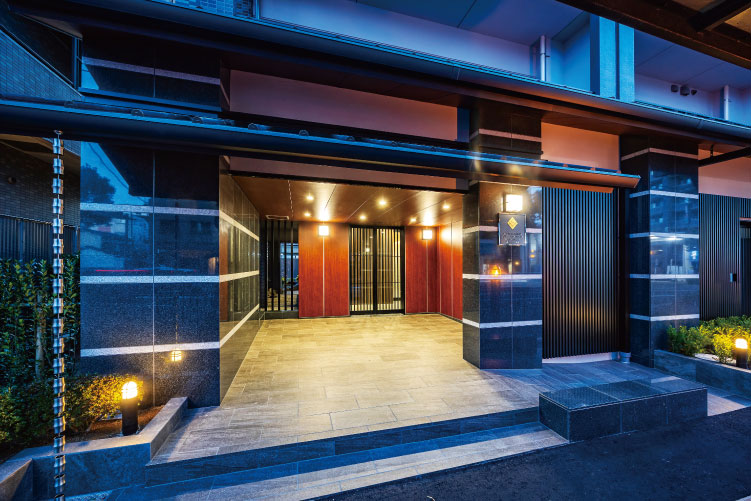 ENTRANCE Image